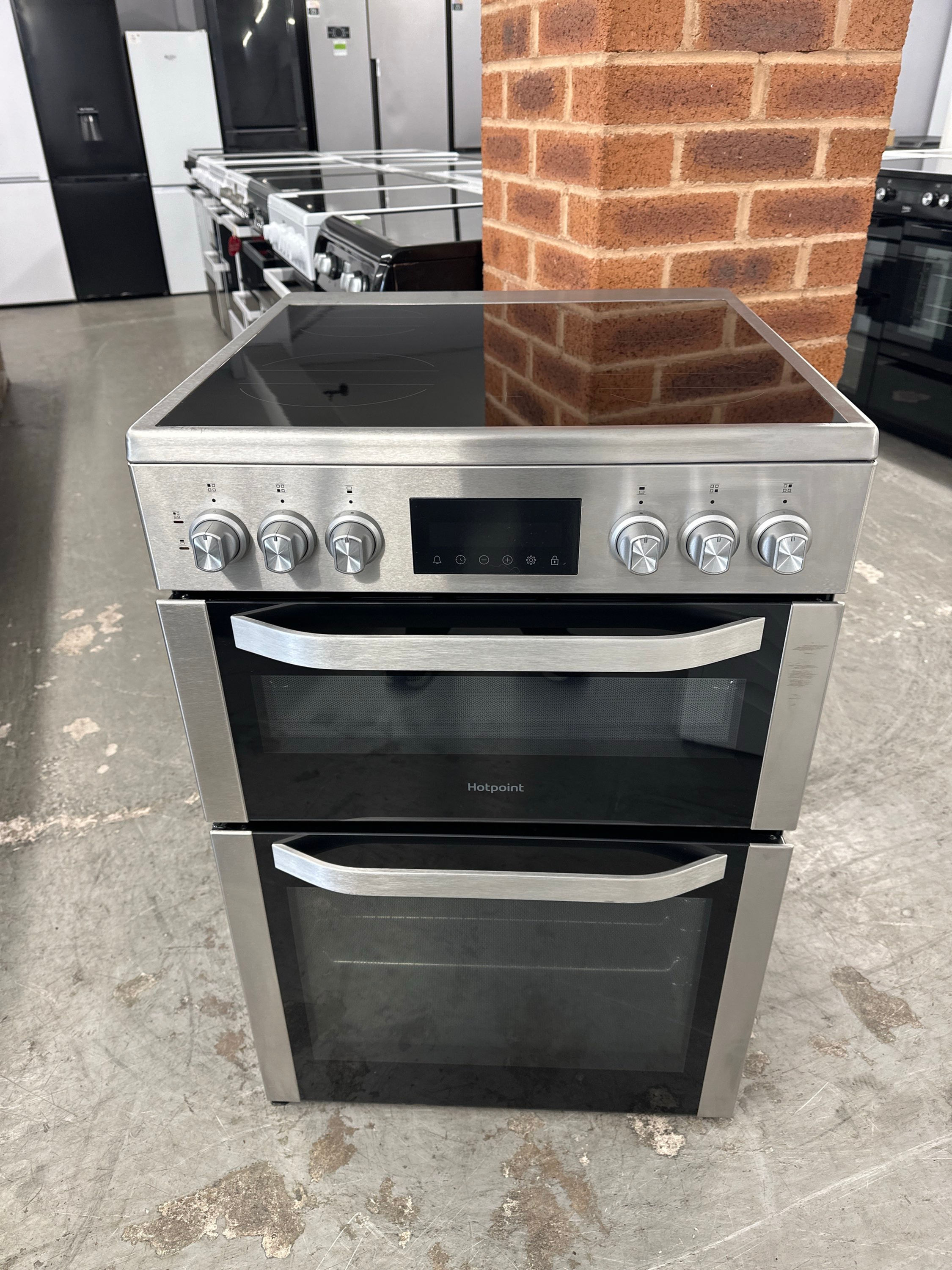 (578) Hotpoint 60cm Ceramic Hob Electric Cooker - HDE8VDCX