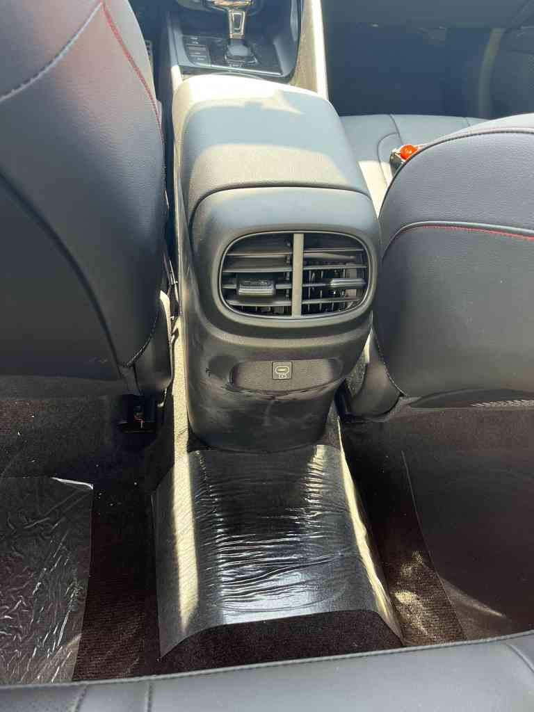 Miniature : Elantra Lux Premium EDITION 240 TGD