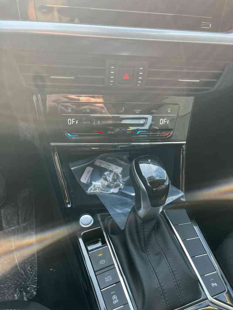 Miniature : VW Passat Elite EDITION BVA7 1.4 150cv