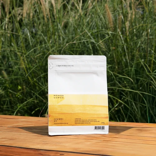 Momos Autumn Blend Whole Bean