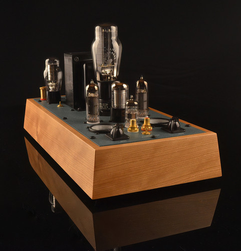 SE84UFO25 10% DEPOSIT | DECWARE