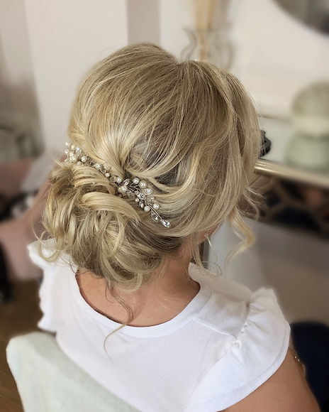 low bridal bun.jpeg