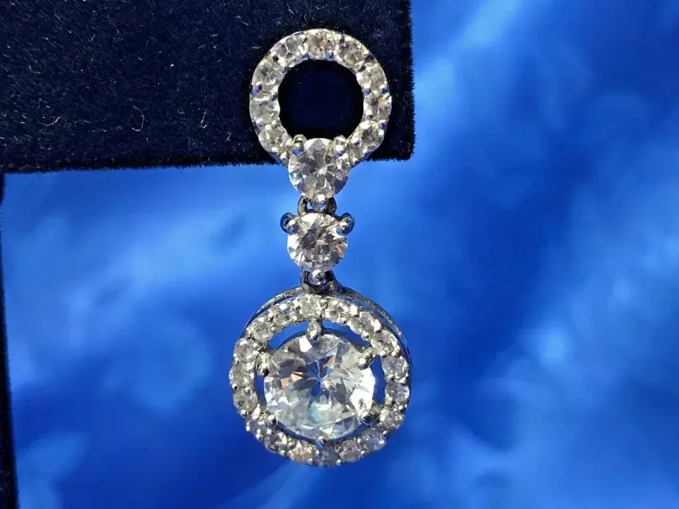 Thumbnail: Cubic Zirconia Hanging Halo Earrings in 925 Sterling Silver