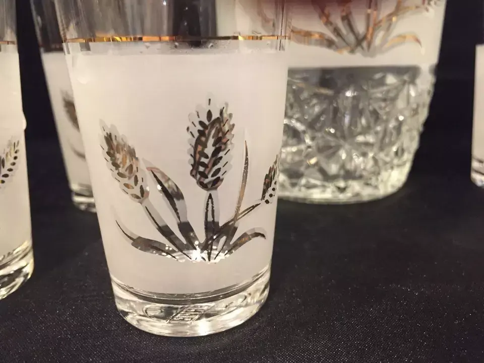 Thumbnail: VINTAGE CERVE CUT GLASS FROSTED DECANTER WITH 6 SHOT GLASSES ITALY