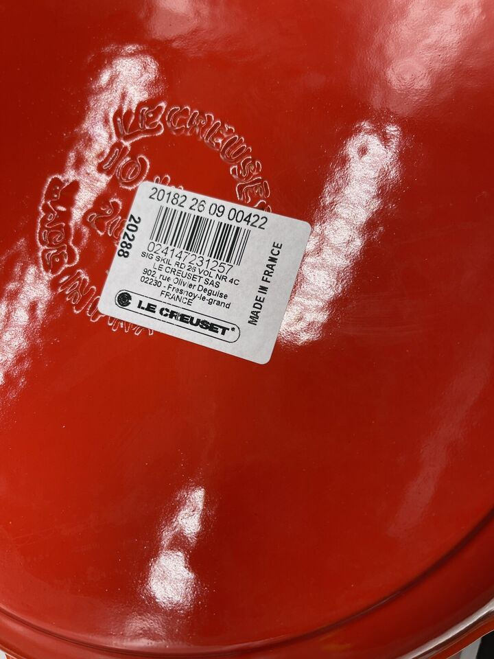 Thumbnail: Le Creuset Volcanique Flame Signature Skillet 26cm Enameled Cast Iron 10 1/4"