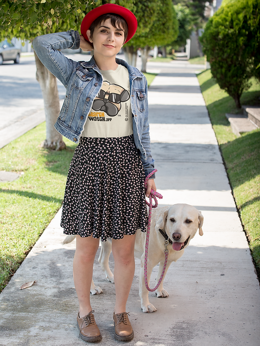 girl-walking-her-dog-wearing-a-tshirt-te