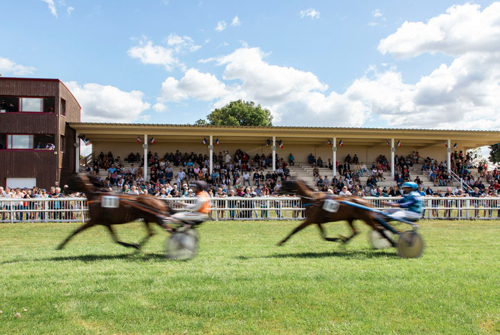 hippodrome, la roche-posay, benjamin dupuy, courses hippiques, thouars, tours, chambray lès tours, trot, galop, steeple chase, cheval de course, trophée vert