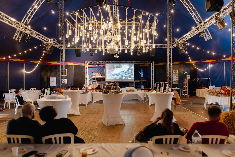 chapiteau Guinguette Les Javanaises à Loches