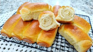 VEM VER COMO É FÁCIL❗😱 PÃOZINHO DE FUBÁ CASEIRO SUPER FOFINHO E DELICIOSO!
