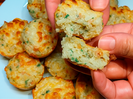 BOLINHO DE ARROZ ASSADO SEM FARINHA❗😱 A MELHOR RECEITA COM SOBRA DE ARROZ!