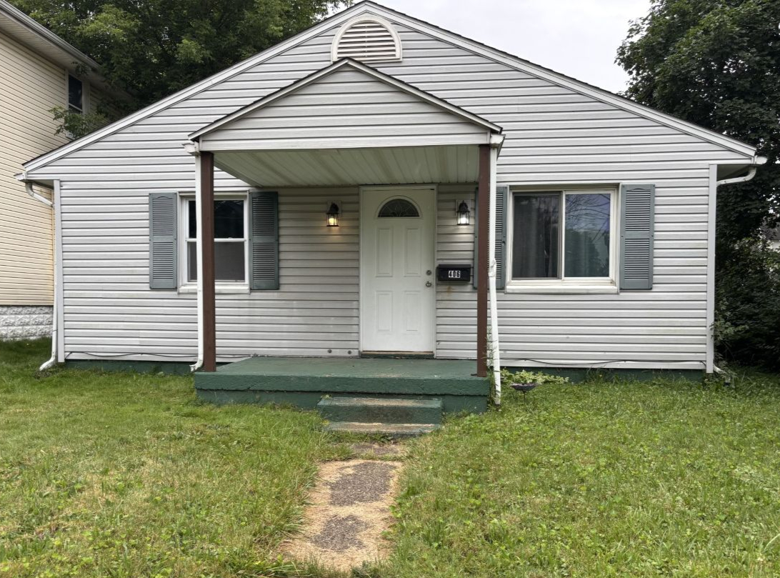 For Lease:  South Akron Ohio 3-bed, 1-bath ranch with attached garage.