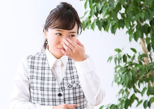 涙目