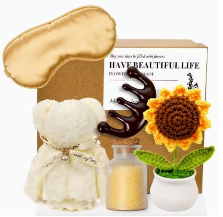 Миниатюра: Дамски комплект 'Вместо прегръдка'