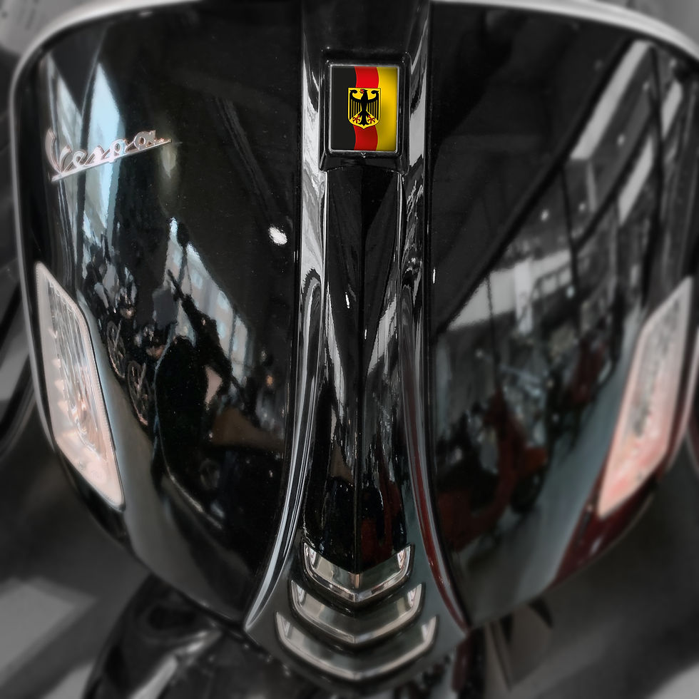 Miniaturbild: Vespa Emblem Piaggio Kaskade BRD