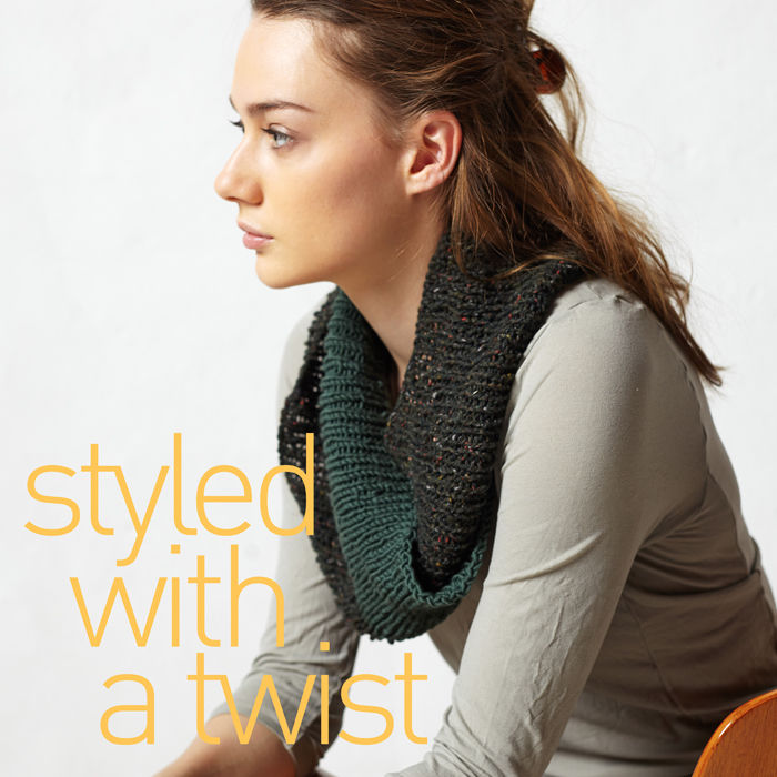 RIB TWIST COWL KNITTING KIT