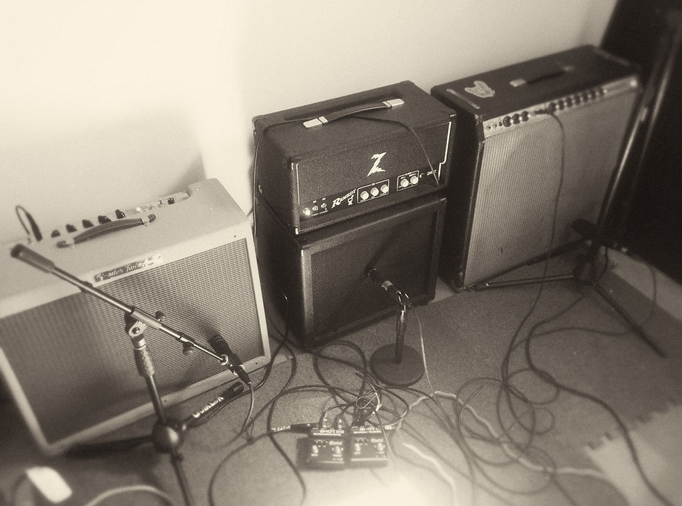 3 Amps.jpg