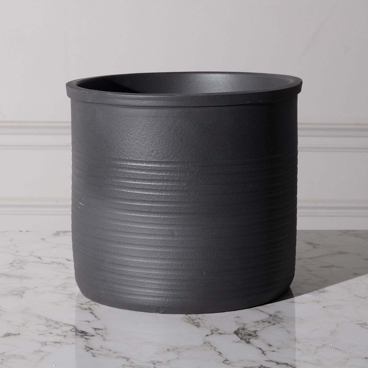 TERRACOTTA POT "MOMO" GREY 28X28X25 CM