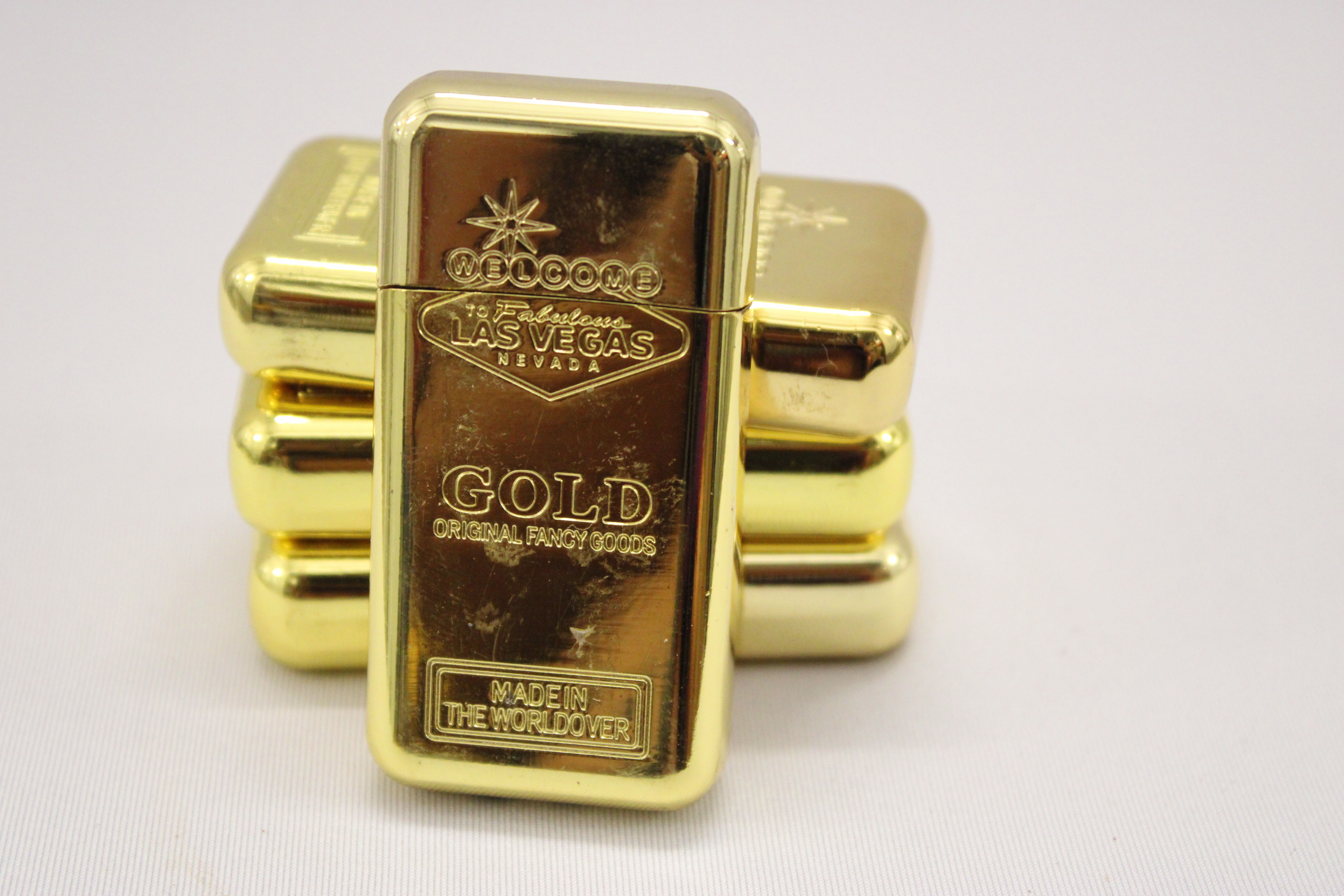 8pc Gold Vegas Lighters