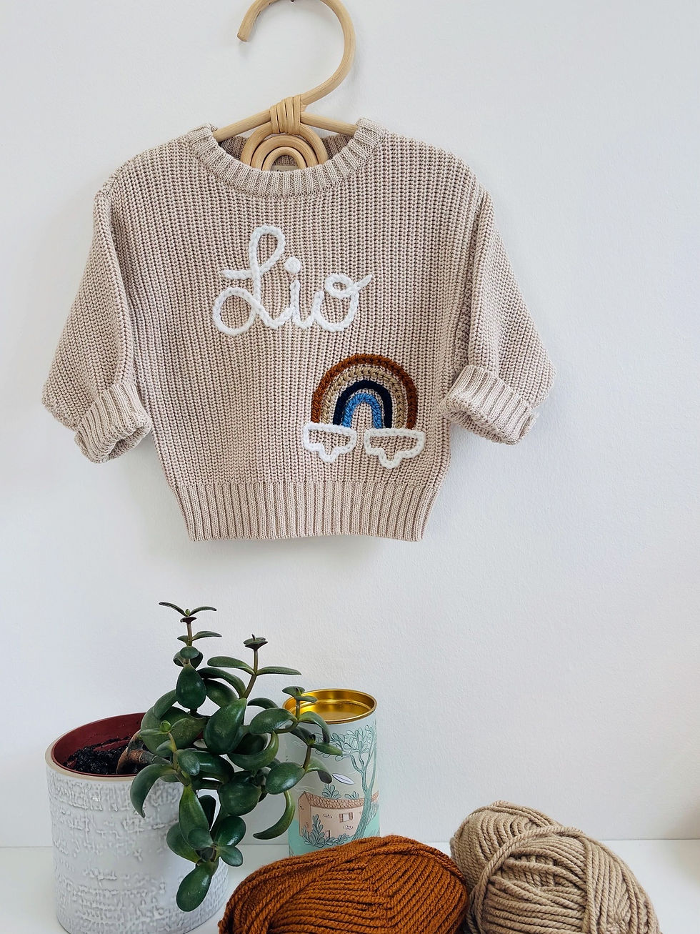 Miniaturbild: Design: Name +Regenbogen (Pullover extra hinzufügen)