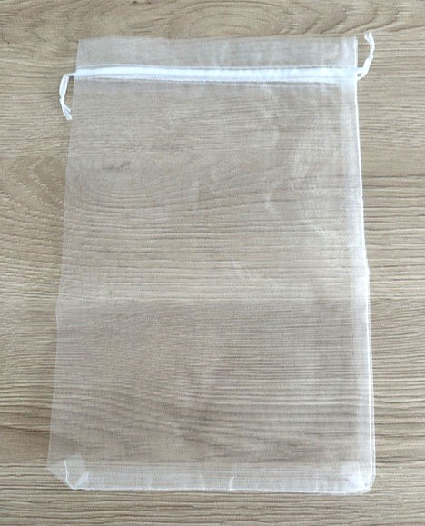 Organza geschenkzakje (20 x 30 cm)