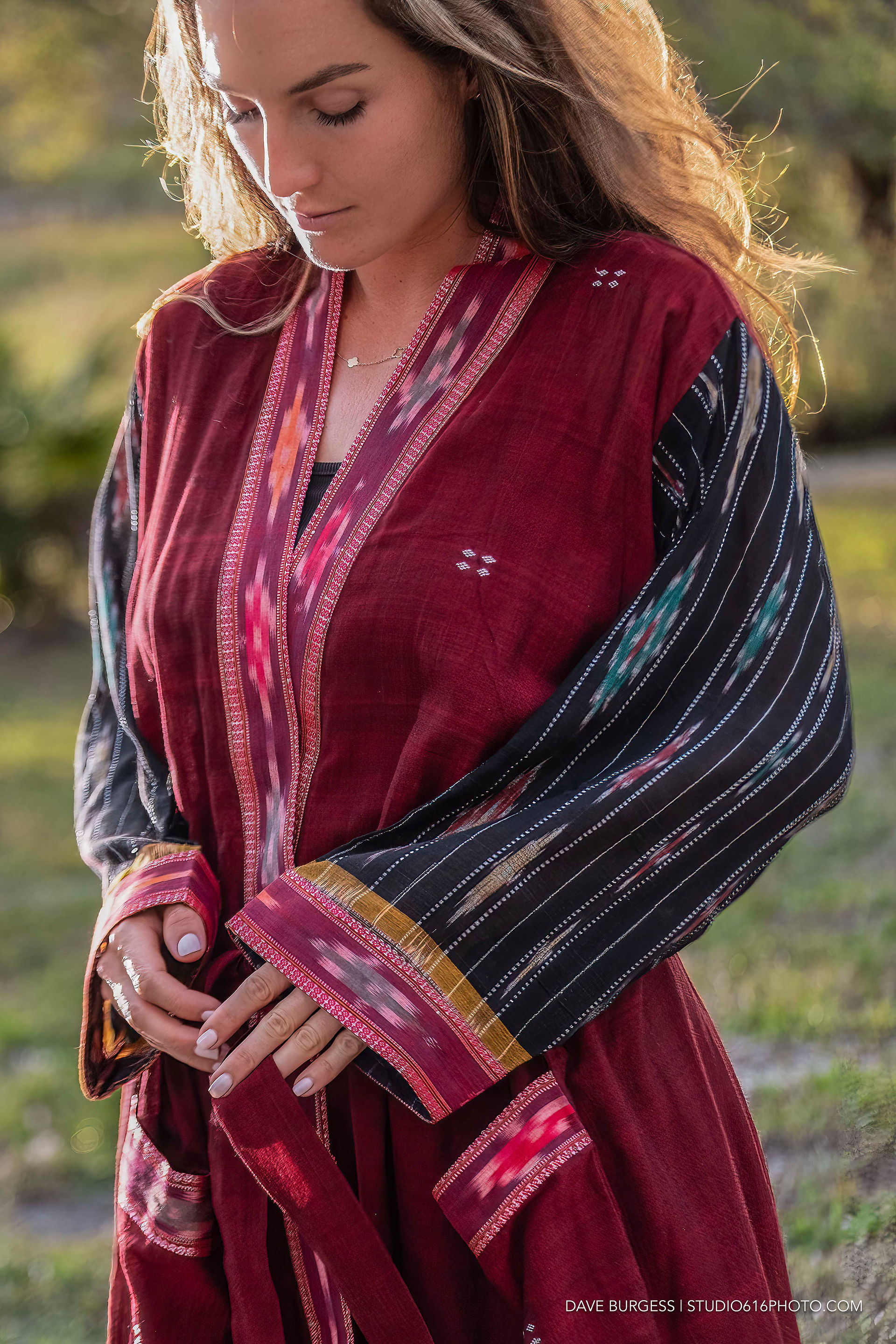 Alexandra Landert makes these one-of-a-kind kimonos from upcycled Asian saris. https://www yours at 