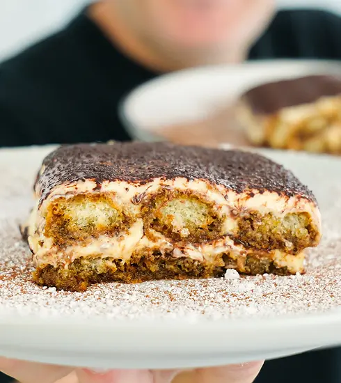 1500x1500-Photo-5_4588-Tiramisu-recipe-V1.webp
