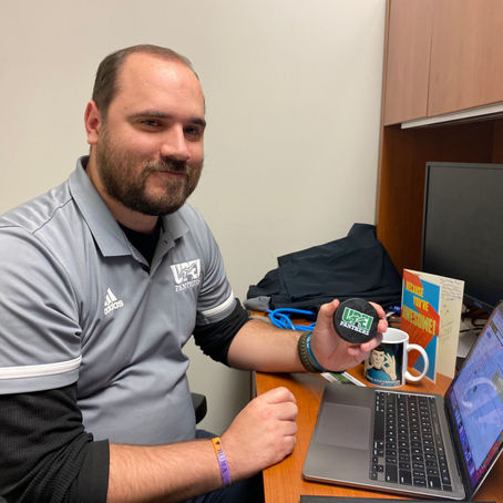 UPEI starts new athletics social media intern program to keep up with demand