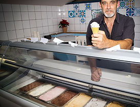 Places to Eat_K and D_s Ice Cream.jpeg