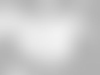 Offene Hände mit Blume