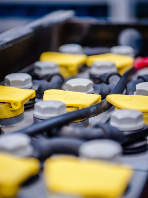 The Unyielding Power: Lead Acid Batteries in the Forklift Industry