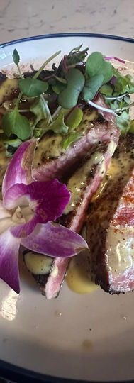 BEAUTIFUL DINNER PLATE OF FRESH TUNA