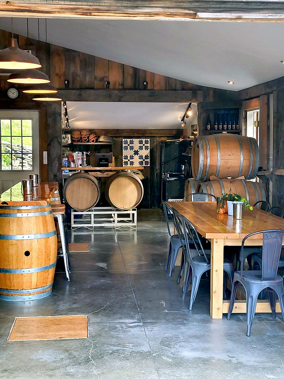 Indoor Tasting Room