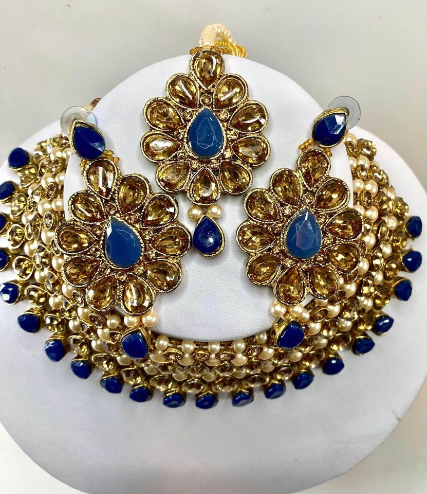 Bronze and Navy Stone Set Necklace Set