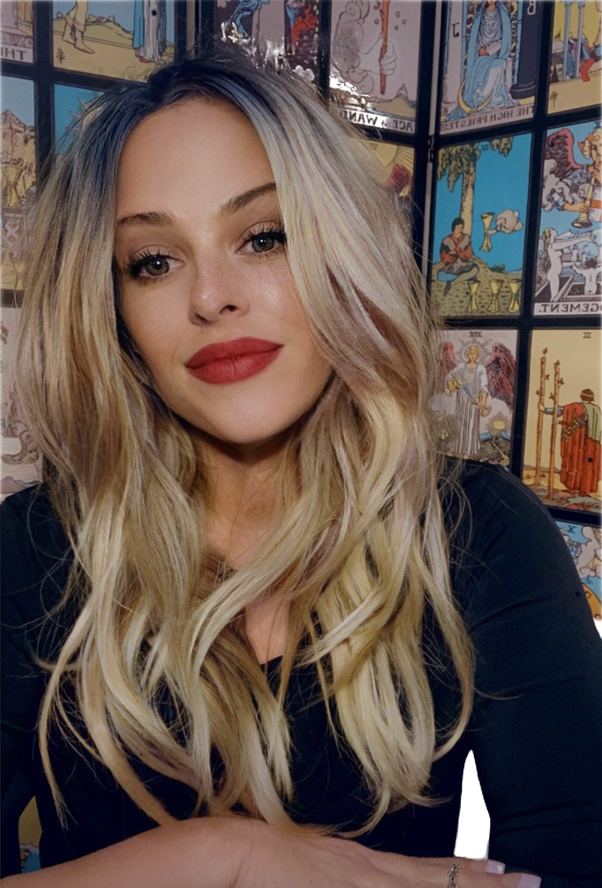 Writer: The Tarot Girl