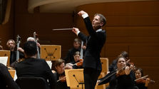 Alexander Shelley and Pacific Symphony Reignite Beethoven's Fifth