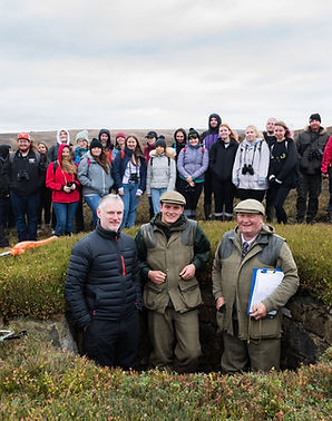 Group-picture-Hull-University-students-at-Spaunton-Moor-291021.jpg