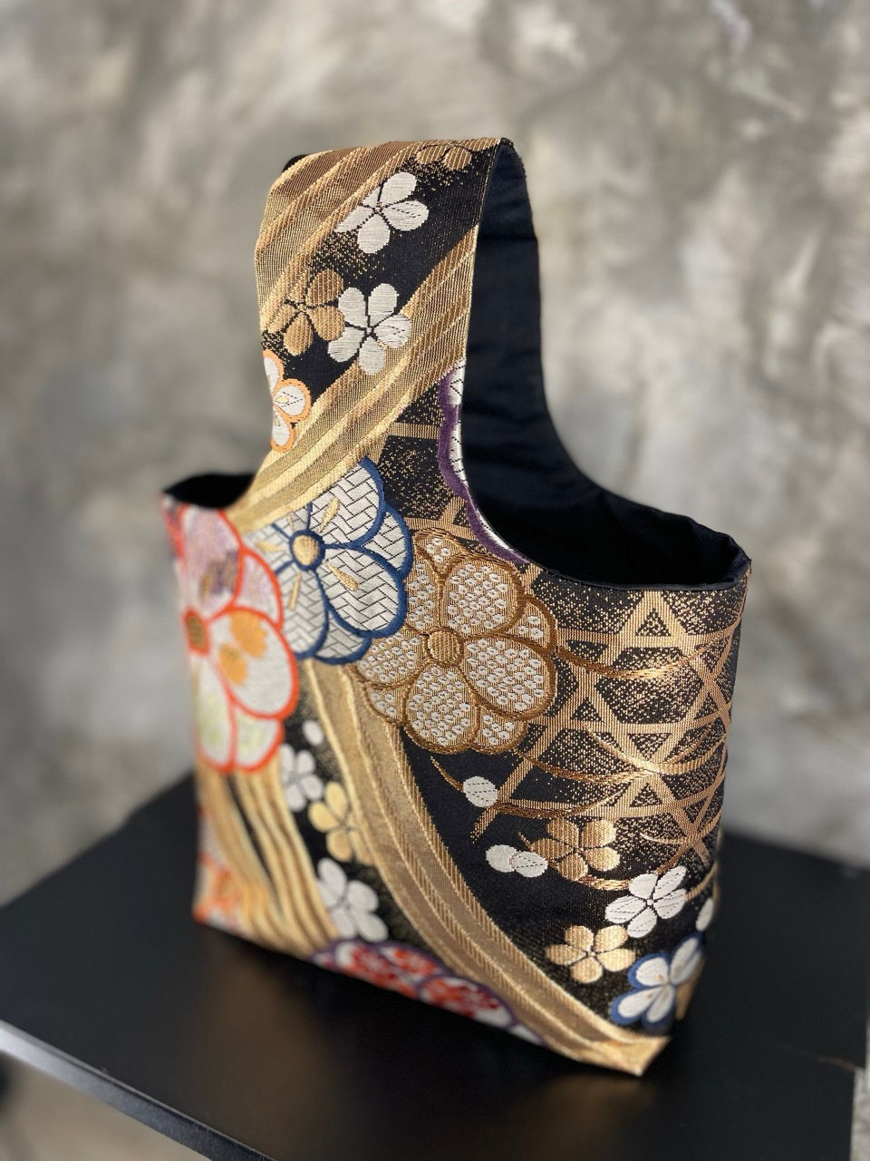 Thumbnail: Kimono One-handle Bag – Golden Ume Flow (Black & Gold) / H-023