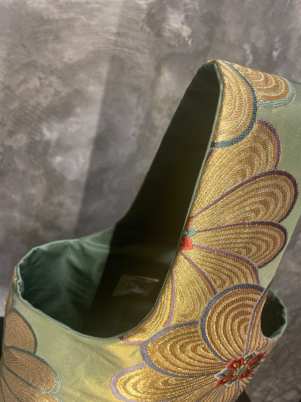 Thumbnail: Kimono One Handle Bag – Golden Chrysanthemum (Soft Olive Green) / H-021