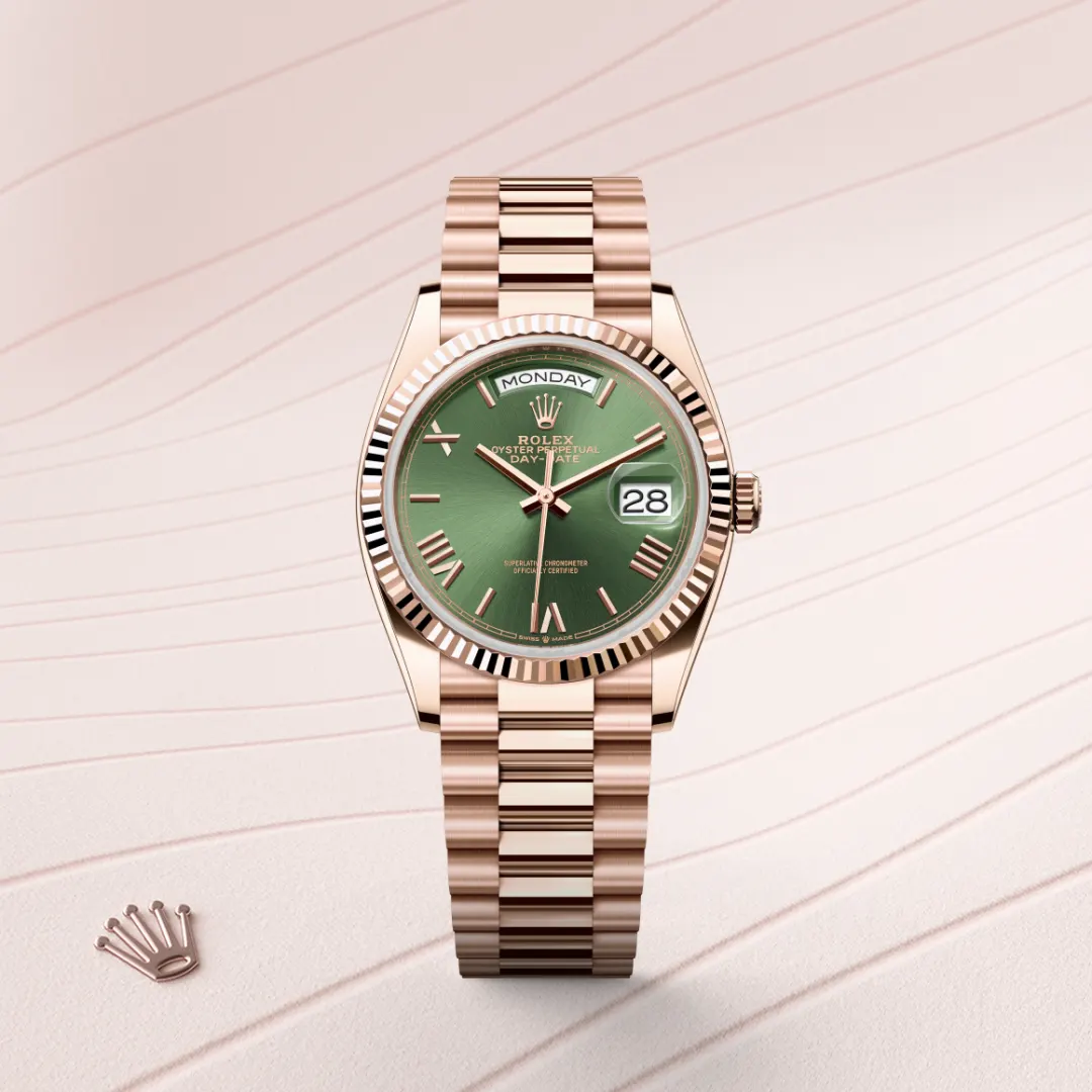 Rolex Day-Date 41 Oyster, 41 mm, Everose gold