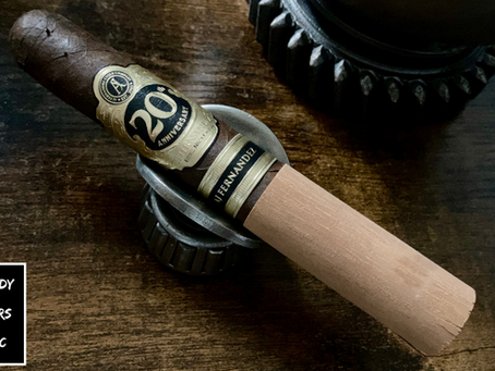 AJ FERNANDEZ 20TH ANNIVERSARY | CIGAR REVIEW