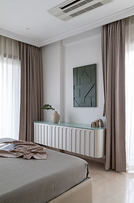 21. MASTER BEDROOM.jpg