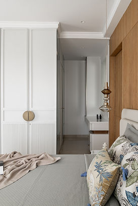 25. MASTER BEDROOM.jpg