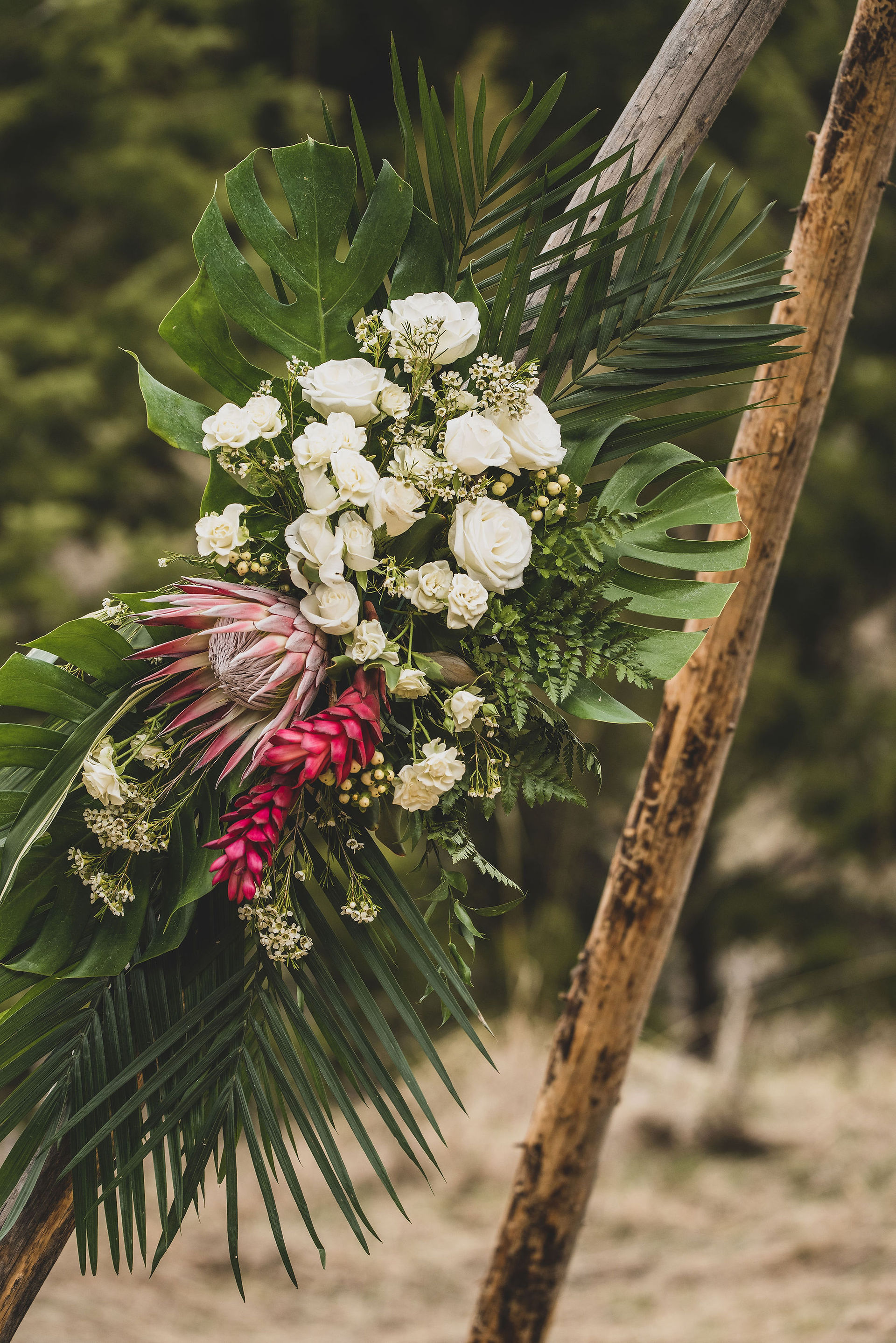 Tropical Inspired Mountain Wedding
