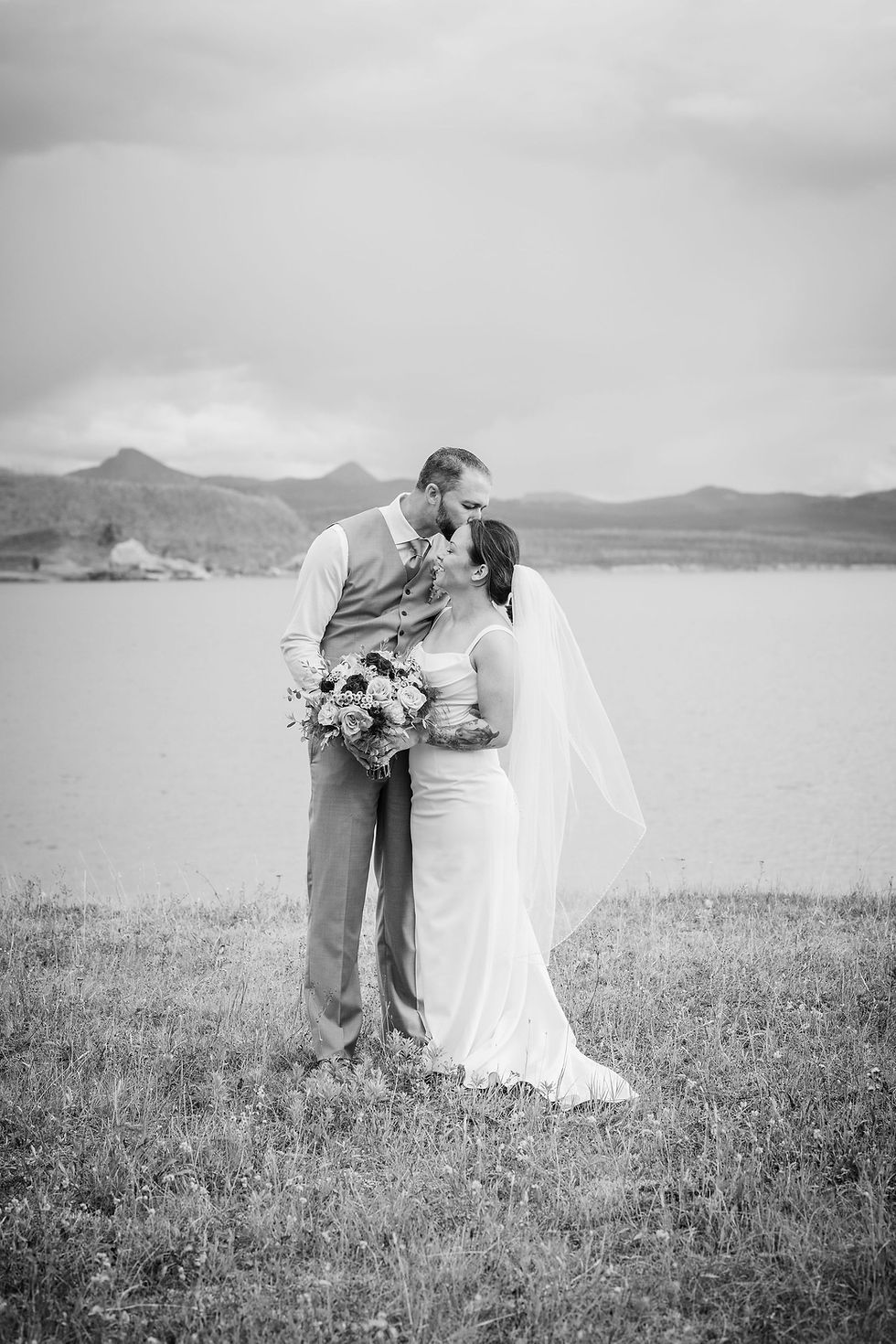 Yellowstone National Park elopement photographer, Wyoming elopement photograher, Montana elopement photograher, Yellowstone fall elopement, Yellowstone Lake Storm Point elopement