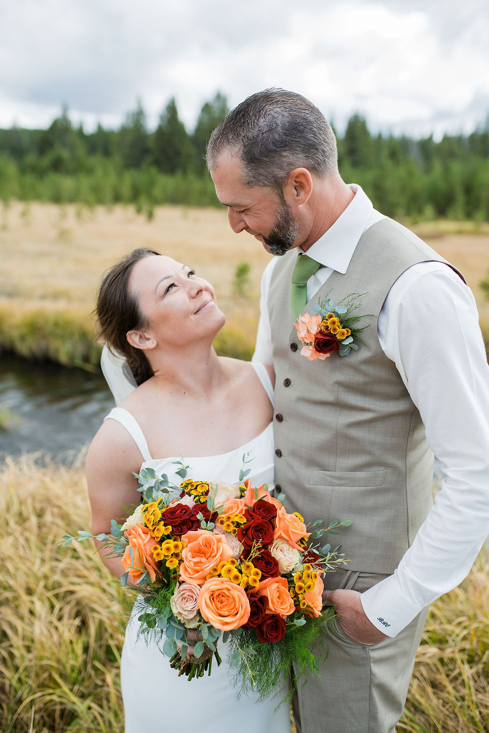 Yellowstone National Park elopement photographer, Wyoming elopement photograher, Montana elopement photograher, Yellowstone fall elopement