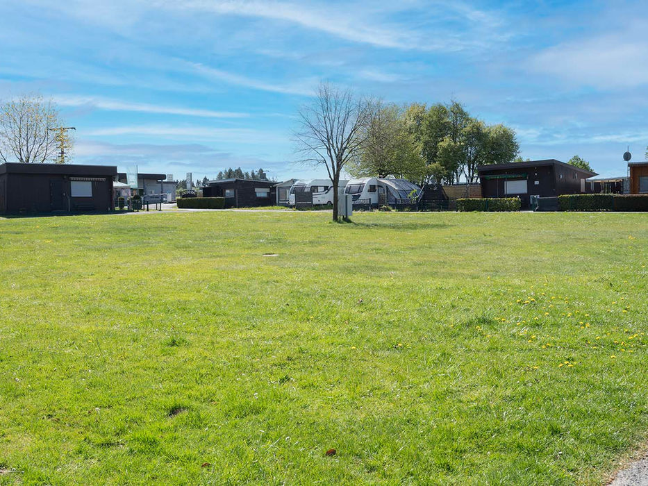 Basisstellplätze Campingwiese