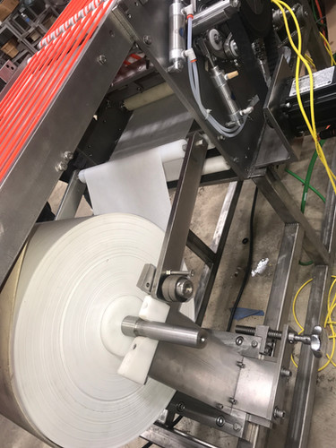 Razorback Paper Interleaver | Michigan Food Equip