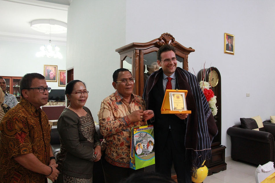 Bupati Dairi Terima Kunjungan Pendeta Gereja Reformed Klass Grafchaft Bentheim Jerman