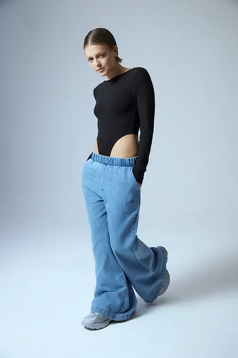 Jean N°22 The Oxford Blue