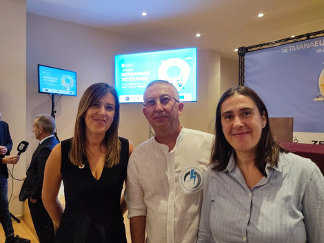 Director de Autoescuela Dummy con Pilar Funez, Jefa Provincial de Tráfico de Valencia, y Sonia Roca, concejala de Seguridad Ciudadana y Movilidad de Torrente